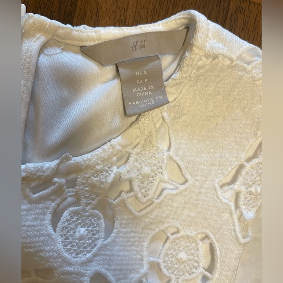 H&M White Sleeveless Embellished Blouse - Picture 6 of 10